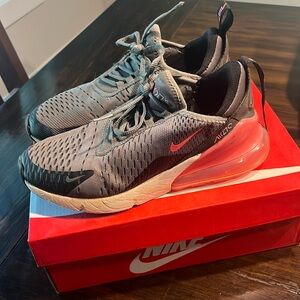 Nike Air Max 270 (GS). Size 6 Youth (big kids). Good used condition.
